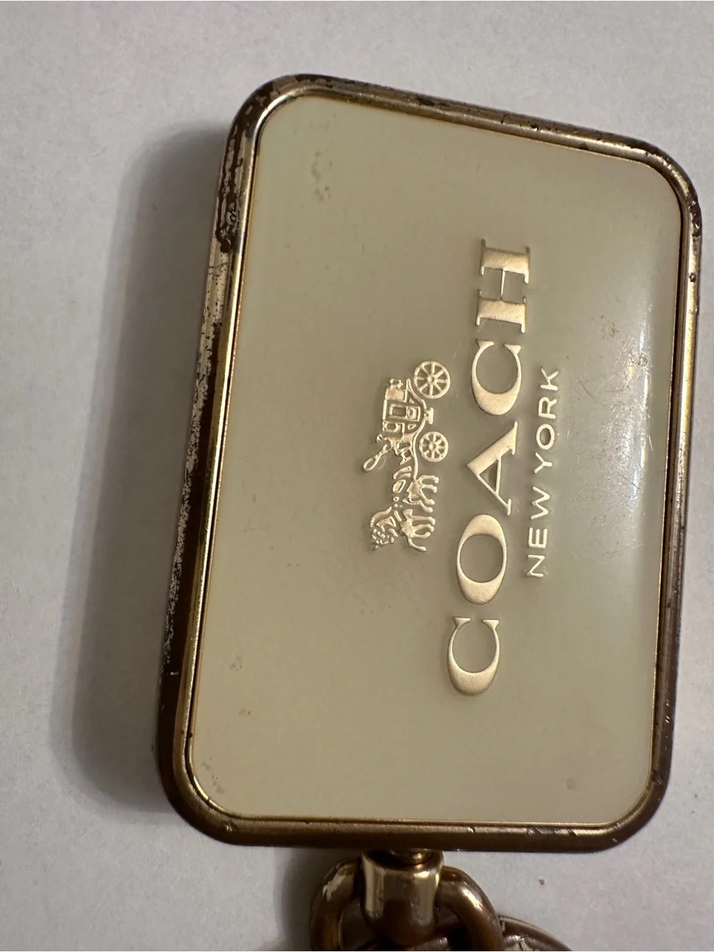 Coach Horse & Carriage Cream Enamel Gold Tone Heavy Metal Bag Charm Keychain